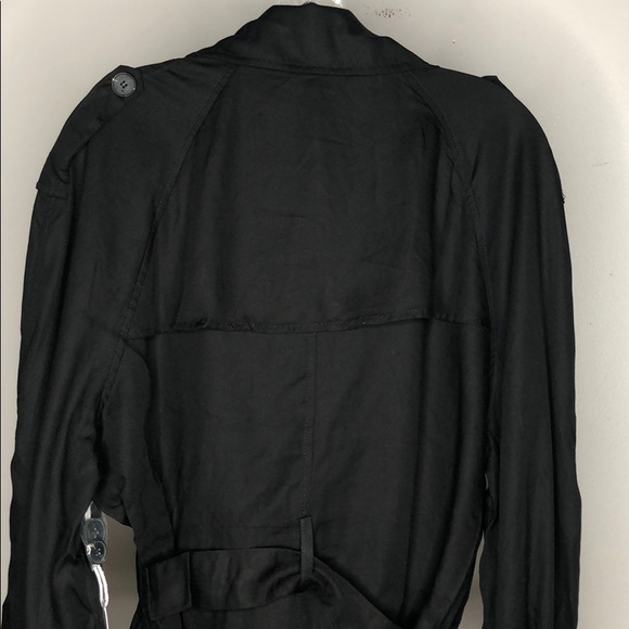 BLACK BELTED JACKET! - Picture 7 of 7